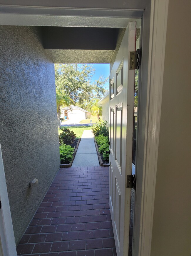 Photo - 13276 Bainbridge Way