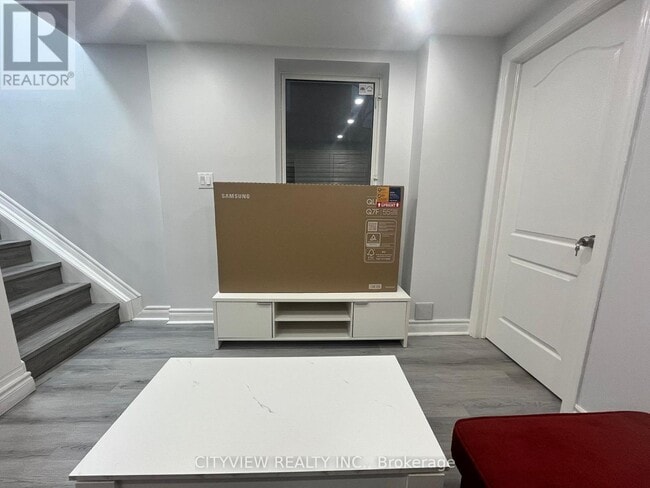 Photo - 3432 Fountain Park Ave