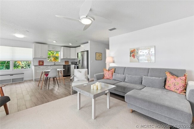 Photo - 2929 SE Ocean Blvd Unit F10