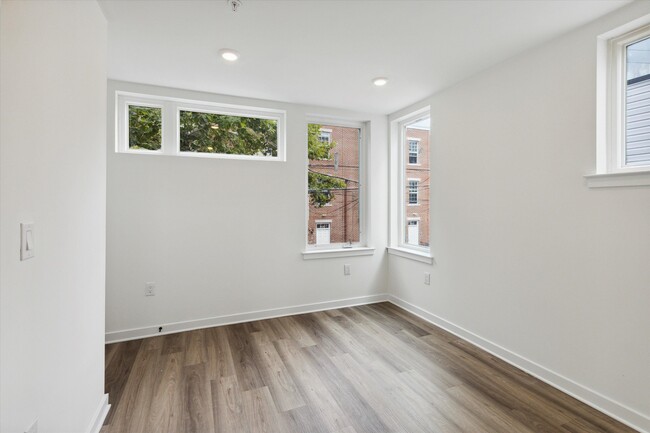 Photo - 1514 Master St Unit A1