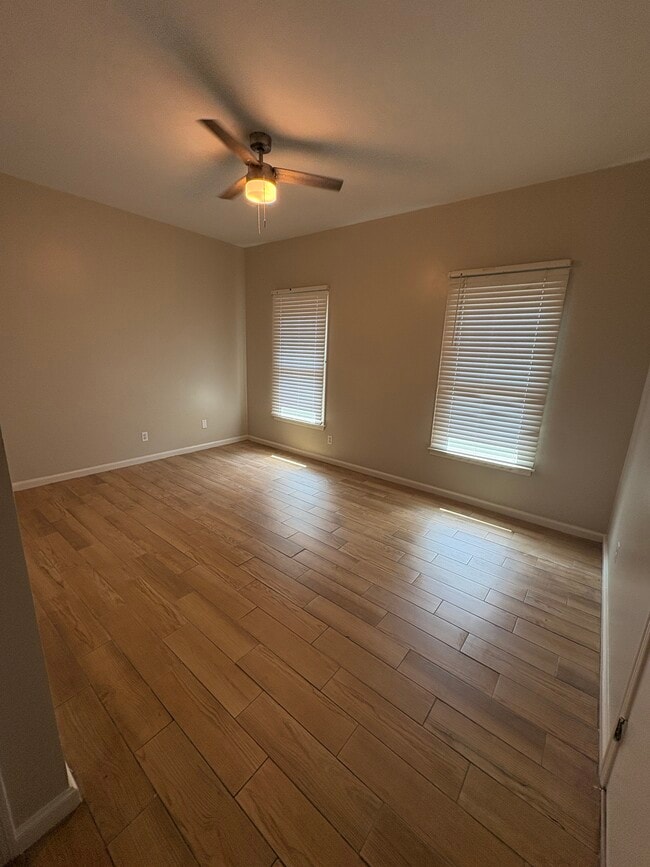 Photo - 3104 Woodley Terrace