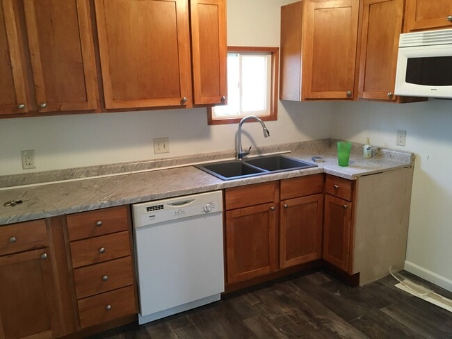 Photo - 2337 N 67th St