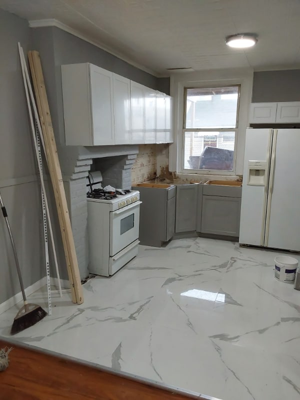 Building Photo - 266 Second St