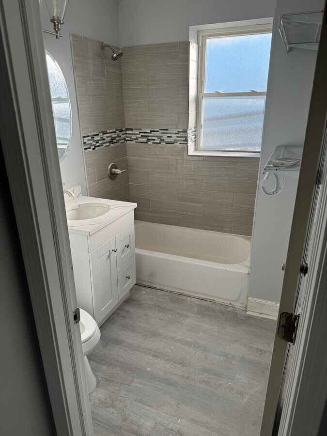 Photo - 843 E Marquette Rd Unidad 1