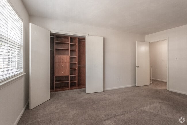 1BR,1BA,-844SF, Premier Unit