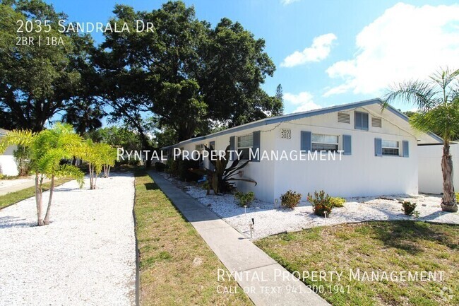 Building Photo - 2/1 Condo near Siesta Key!