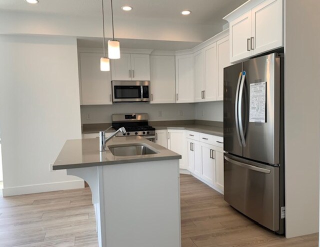 Photo - 145 E Verdon Ct
