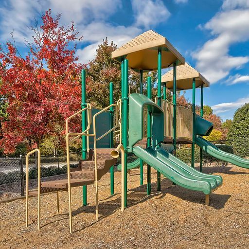 Lullwater at Saluda Pointe Apartments Lexington, SC