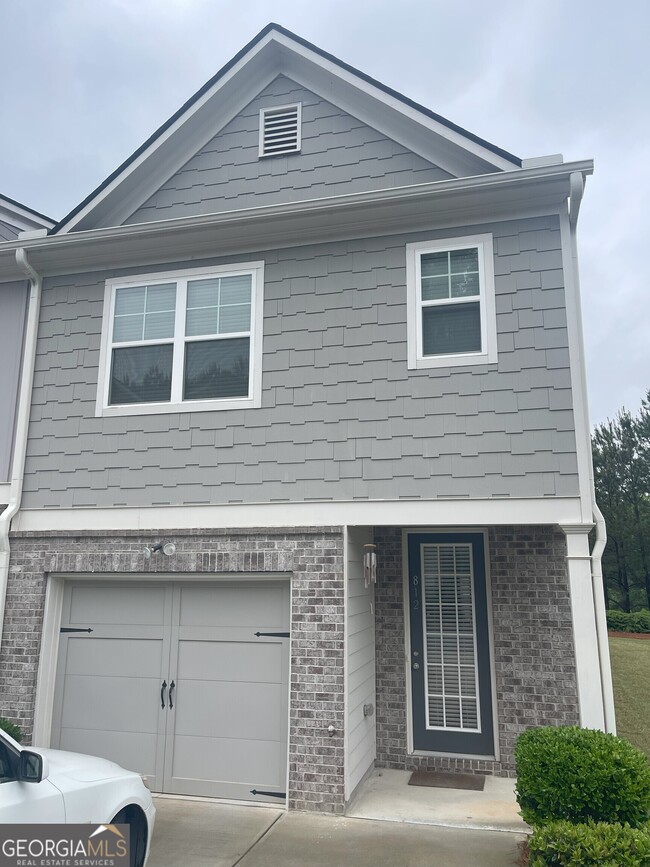 Photo - 812 Belfry Terrace Townhome