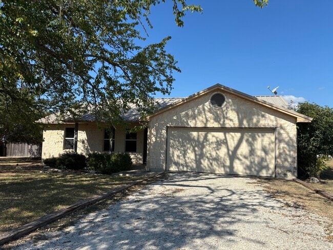 Photo - 1115 Oakridge Dr