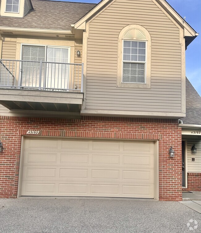 Building Photo - 43192 Pendleton Cir Unit Pendlinton Condo