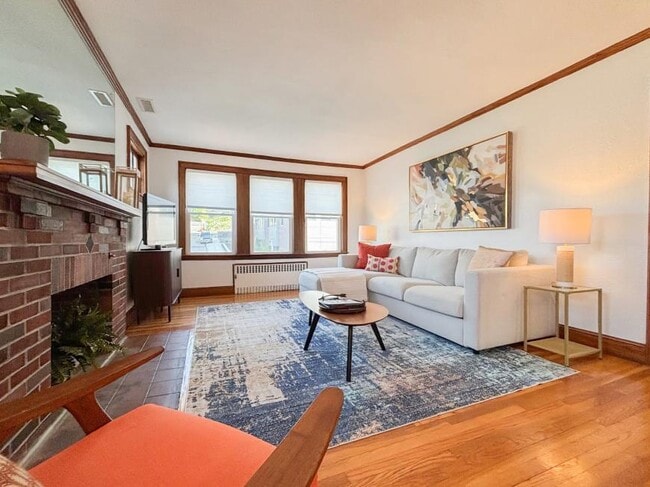Photo - 3 bedroom in Brighton MA 02135