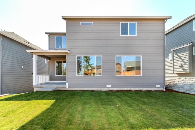 Photo - Scenic Auburn Living with Modern Comfort & Easy Seattle/Tacoma Access