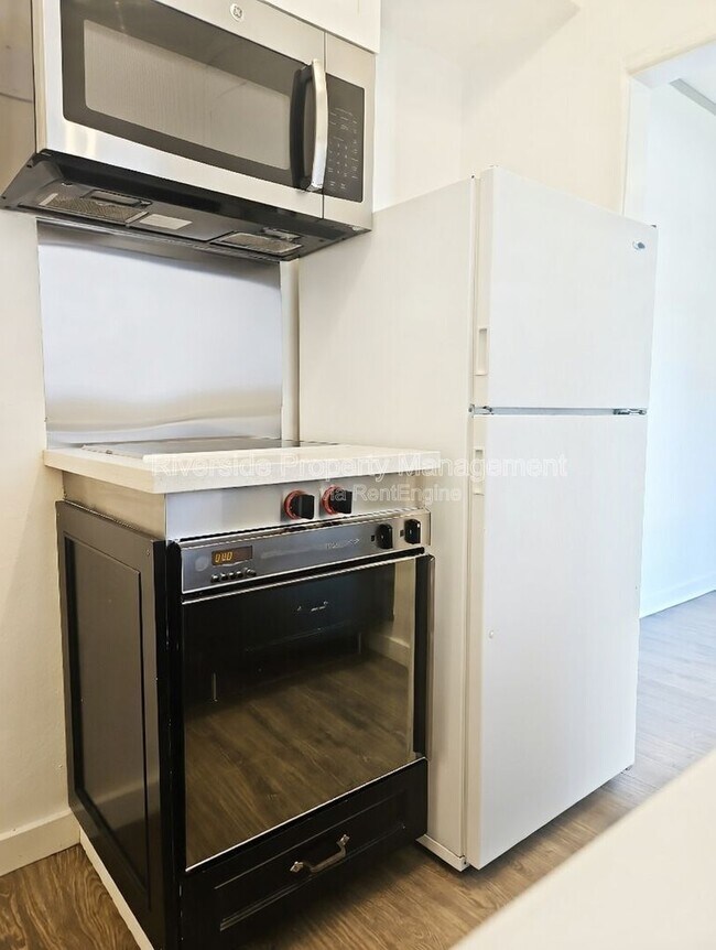 Photo - 4566 Orange St Unit 2