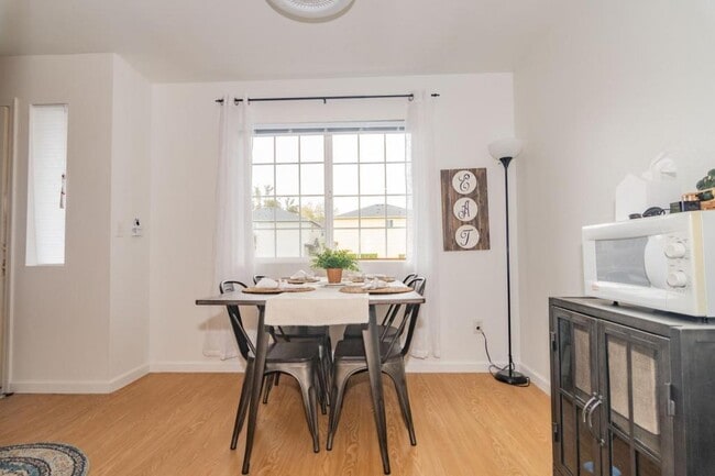 Photo - 2030 Brookhurst St Townhome