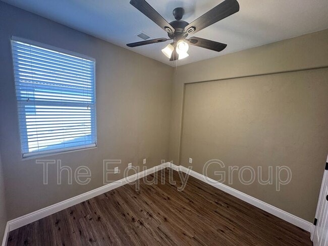 Photo - 1424 N Oliveto Ct