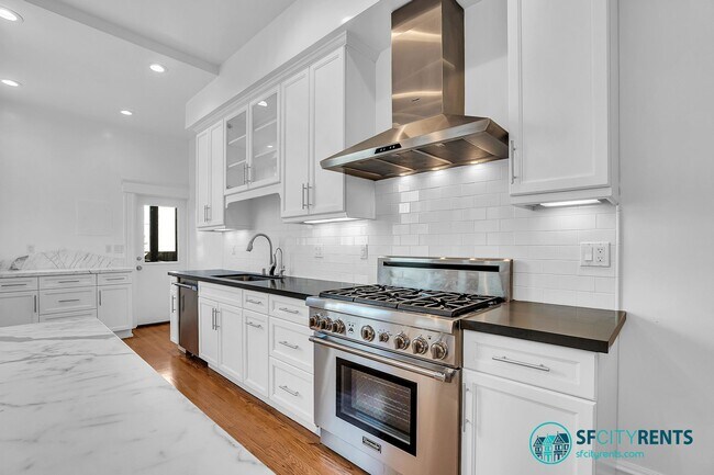 Photo - Presidio Heights: Remodeled Flat w/ Privat... Unit 3918 Sacramento Street