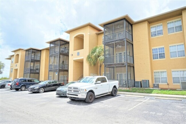 Building Photo - Beautiful 2-Bedroom, 2-Bathroom Condominiu...