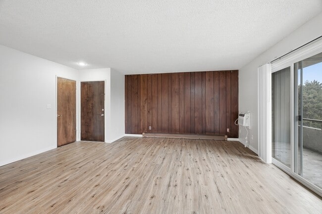 Photo - 3106 E 27th Ave Unit #306