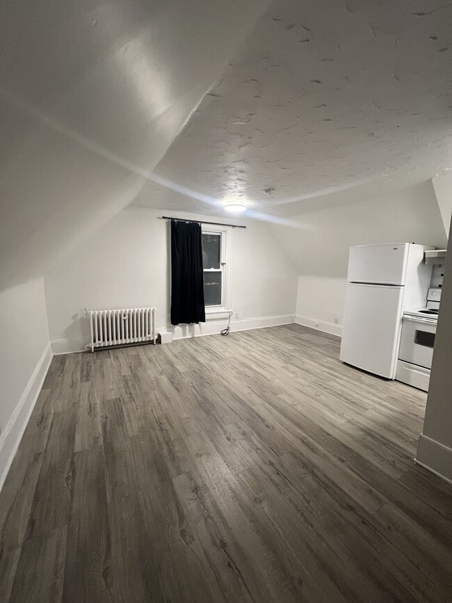 Photo - 379 Cooper St Unité 9