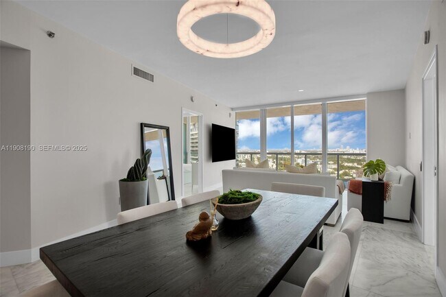 450 Alton Rd Unit 2110