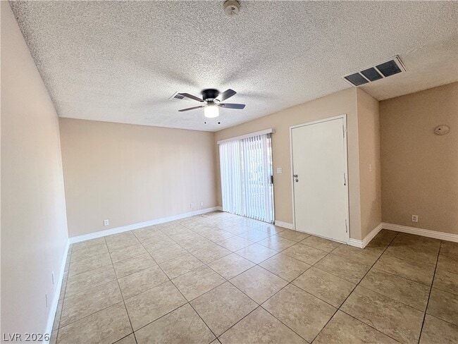 Photo - 409 N Lamb Blvd