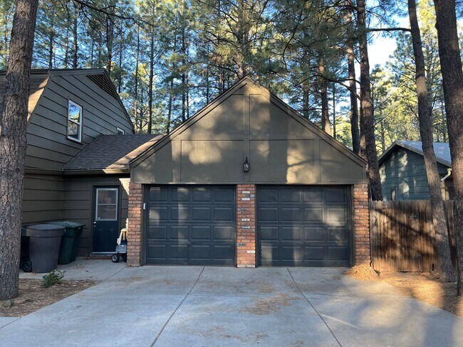 Photo - Lease Takeover Starting June 1st | Spacious 5-Bedroom Home Near Downtown Flagstaff