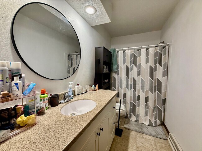 Photo - 620 7th Ave NW