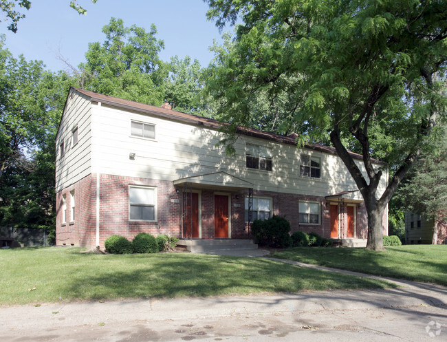 Building Photo - Glen Ridge Manor Townhomes and Flats (Indy...