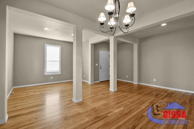 Photo - 8109 Winding Passage Dr