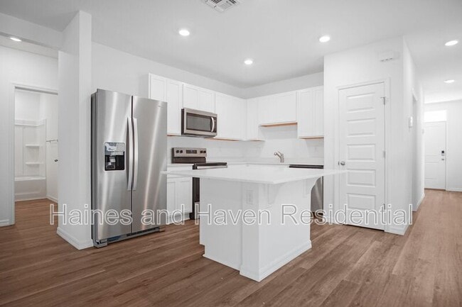 Photo - 5714 Somerset Dr
