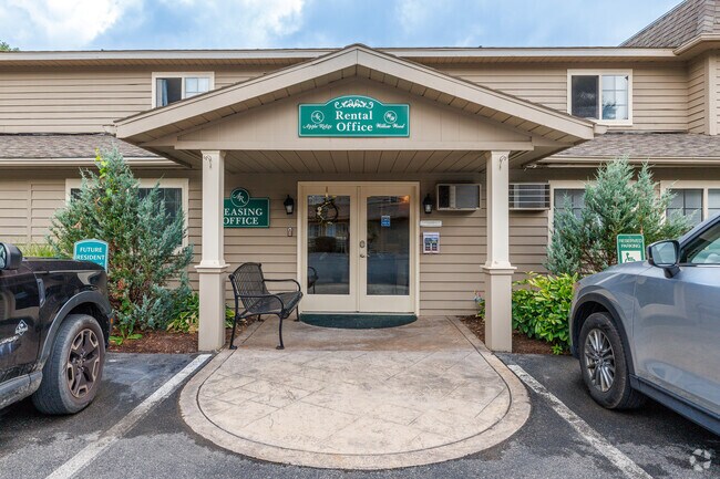 Leasing Office