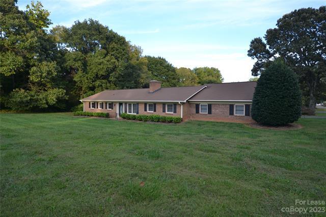 Photo - 300 Belmont Mt Holly Rd