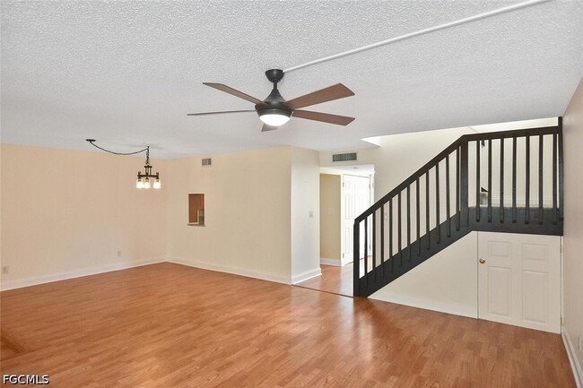 Photo - 4295 Island Cir Unit 2