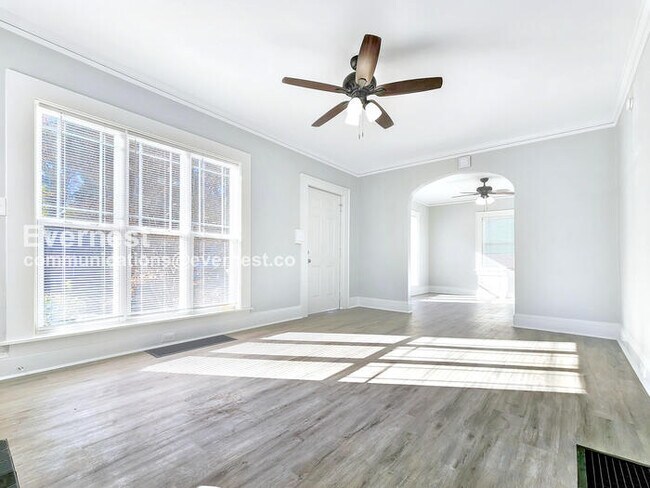 Photo - 1711 Westhaven Dr SW