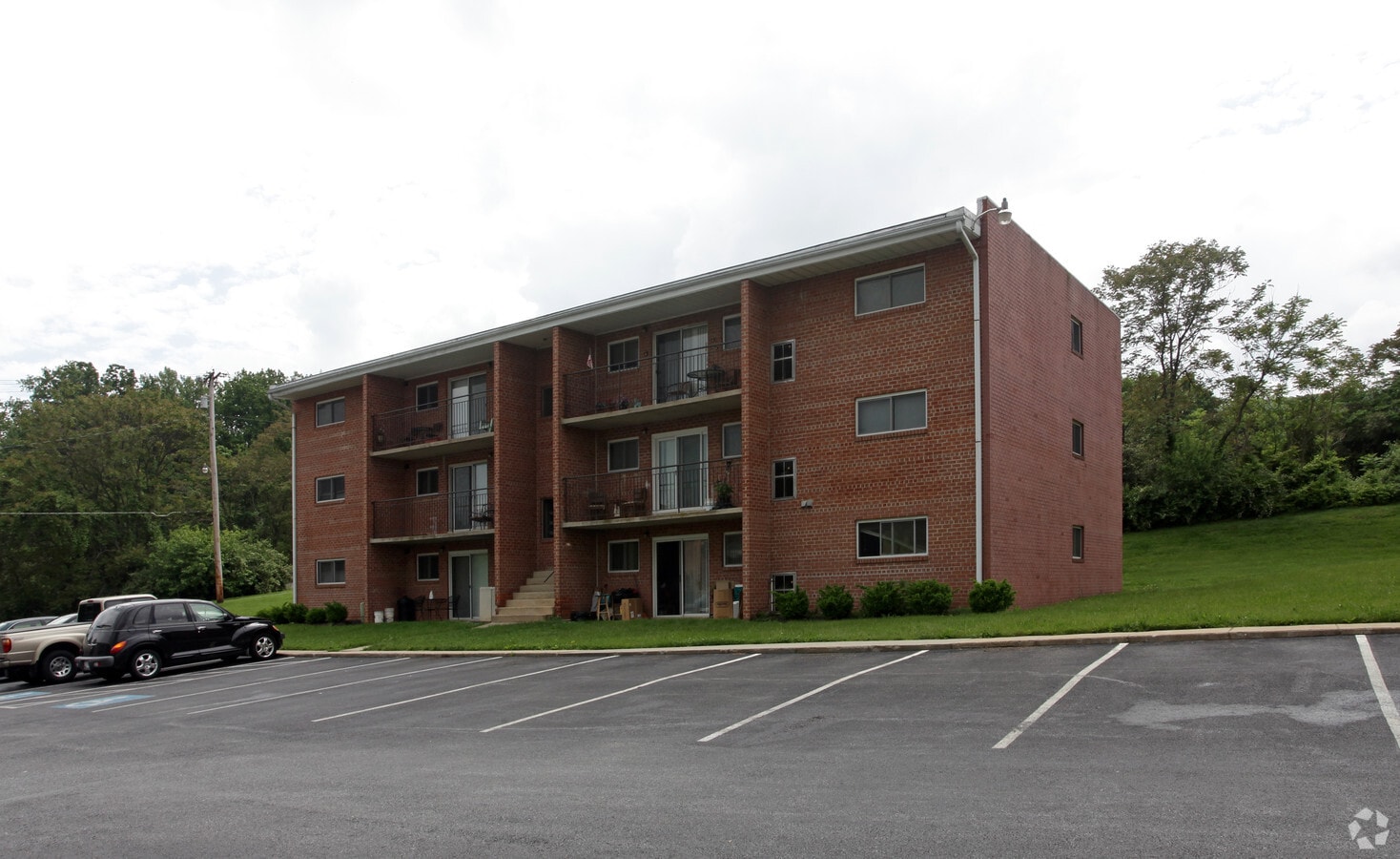 Thurmont Garden Apartments - Thurmont Garden Apartments