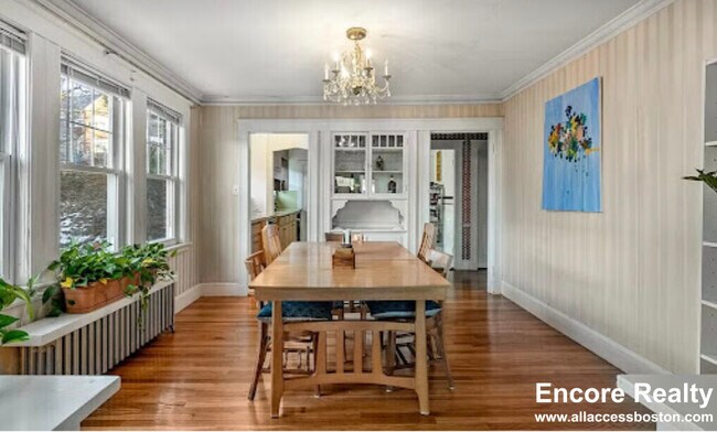 Photo - 88 Colborne Rd