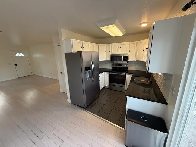 Photo - 3935 Zuni St