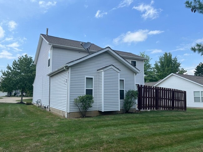 Photo - Recently renovated and large 3bed, 2.5 hom...