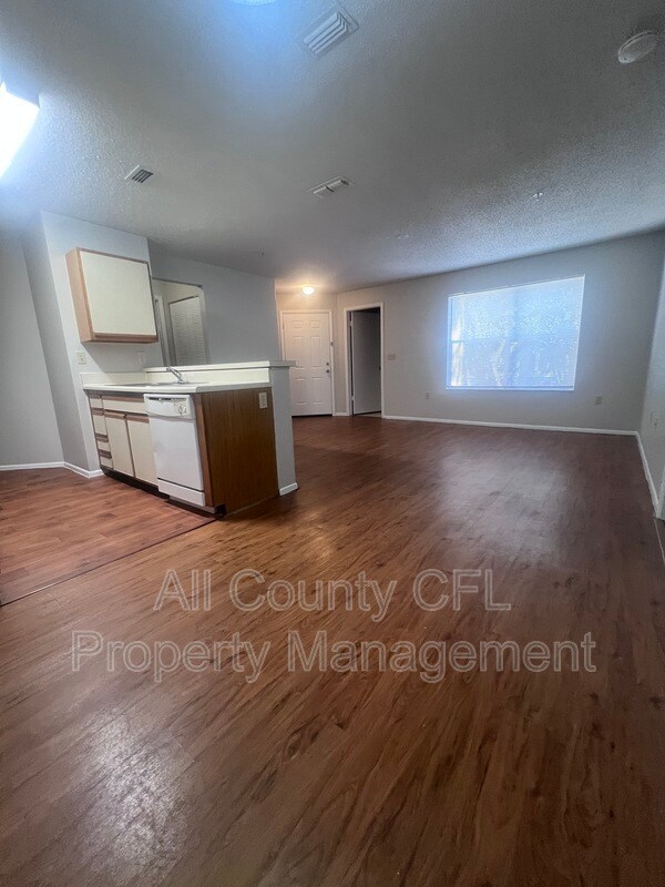 Photo - 643 Dory Ln Unit 202