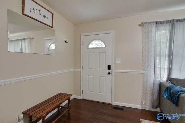 Photo - 1702 Truman Dr NE