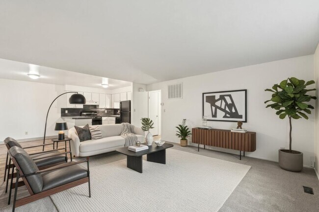 Photo - Christopher Village Apartments