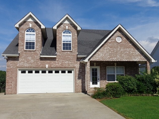 Building Photo - 5072 Republic Ave