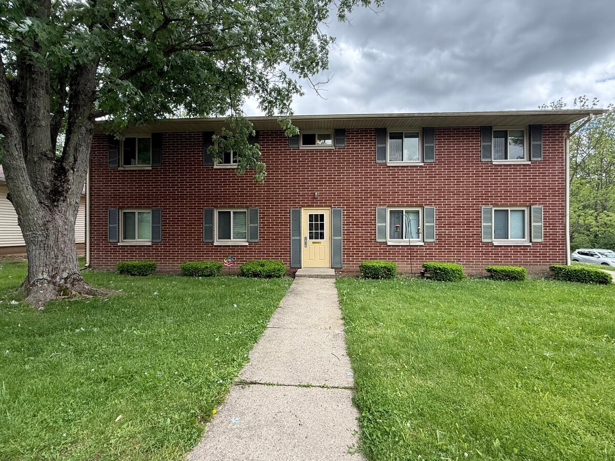1921/1923 Building - 1921/1923 Building Condo Unit 1921 1/2
