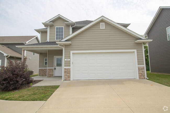 Building Photo - 2810 Amberwood court Rental