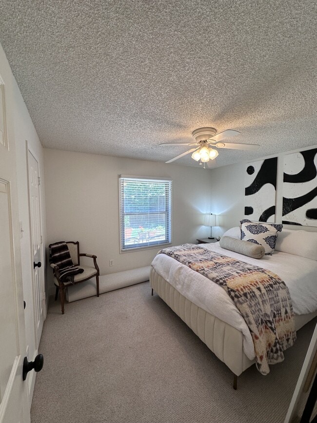 Photo - 9713 Nashville Ave