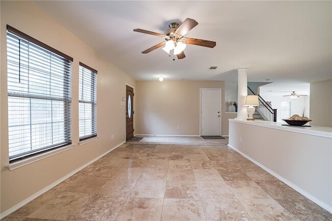Photo - 11228 Pickard Ln