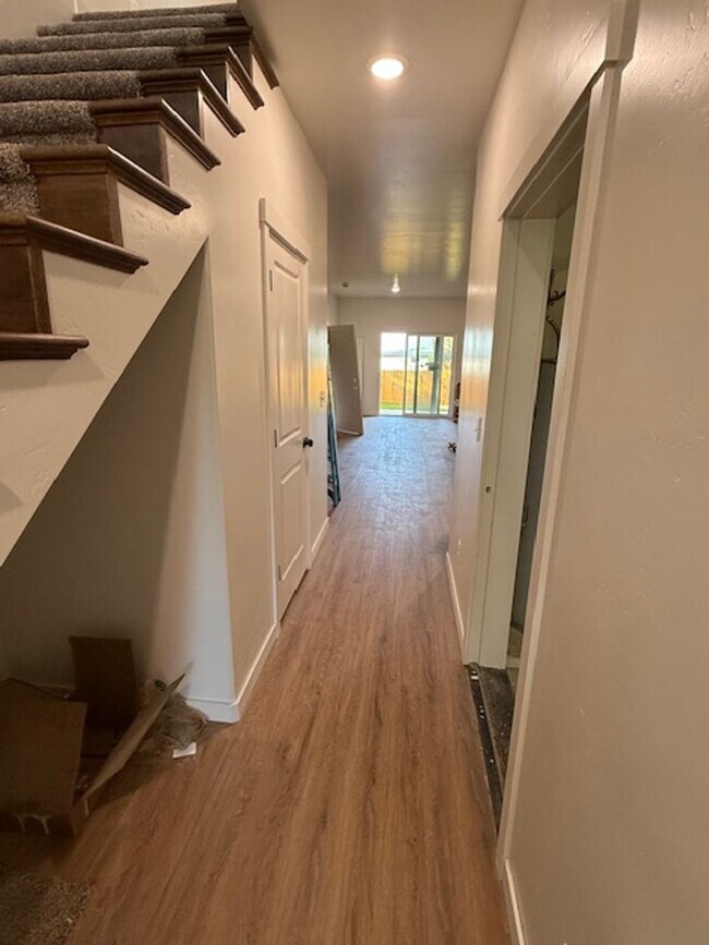 Photo - 504 S 5th St Unit A