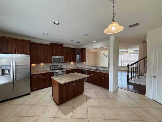 Photo - 7818 Liverpool Ln