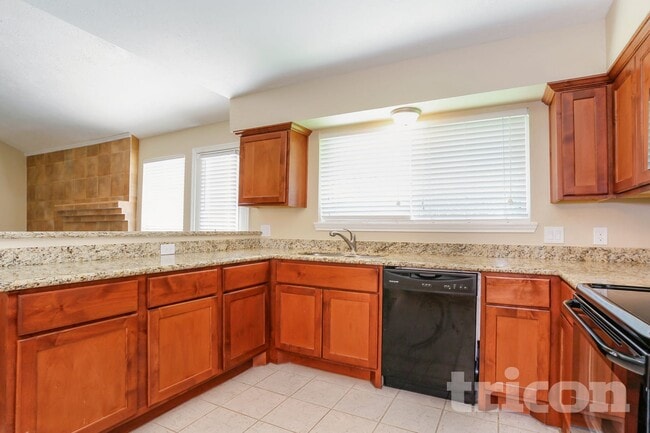 Photo - 7318 Foxway Ln